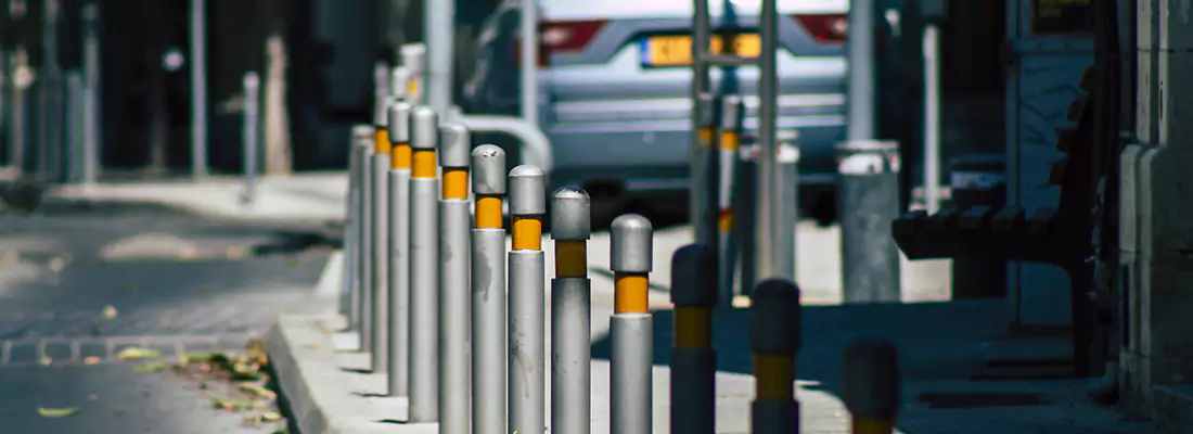 Safe and Convenient Retractable Barrier Column Systems for Properties in Myrtle Grove, FL